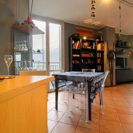 Apartment Casa Gecko Moltrasio
